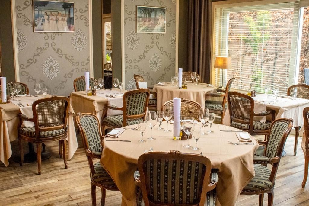 Lot tafellinnen tafellakens, lopers, servetten, Tickets & Billets, Loisirs | Autre