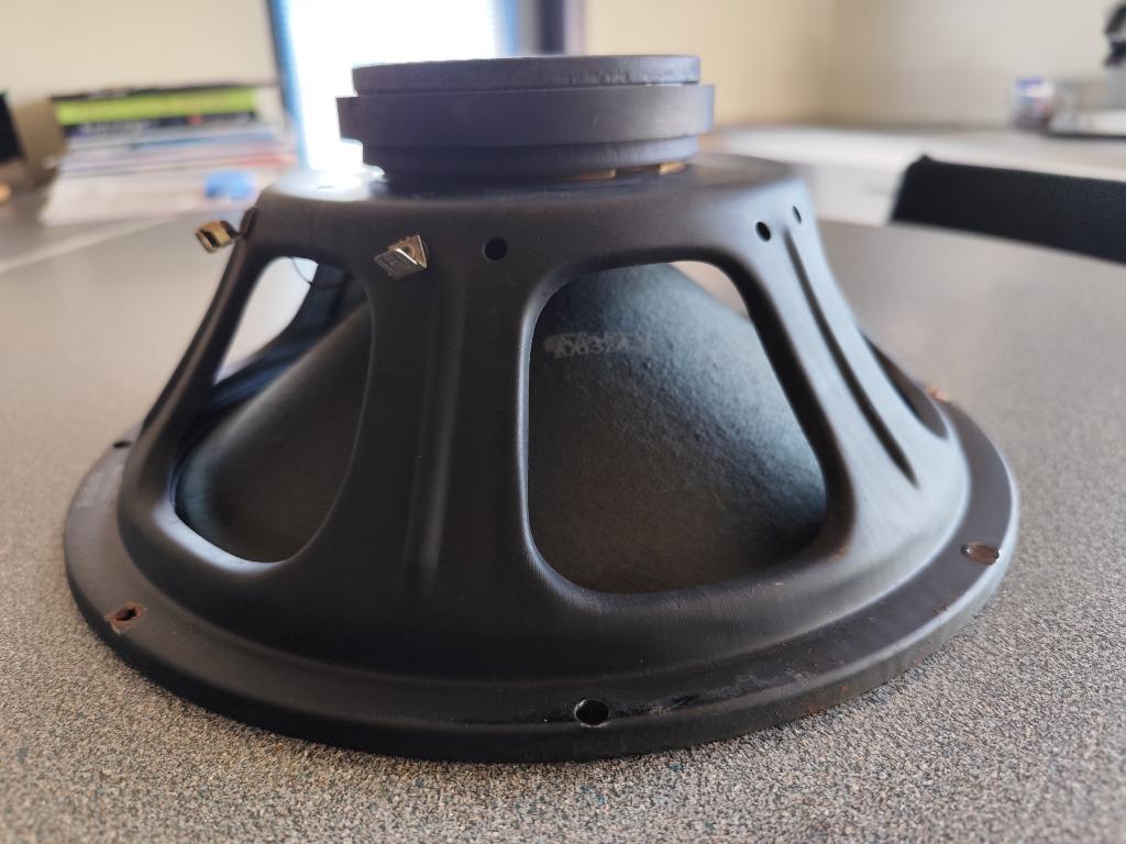 Seeburg woofer (defect), Audio, Tv en Foto, Luidsprekerboxen, Overige merken, Overige typen, Ophalen of Verzenden, Niet werkend