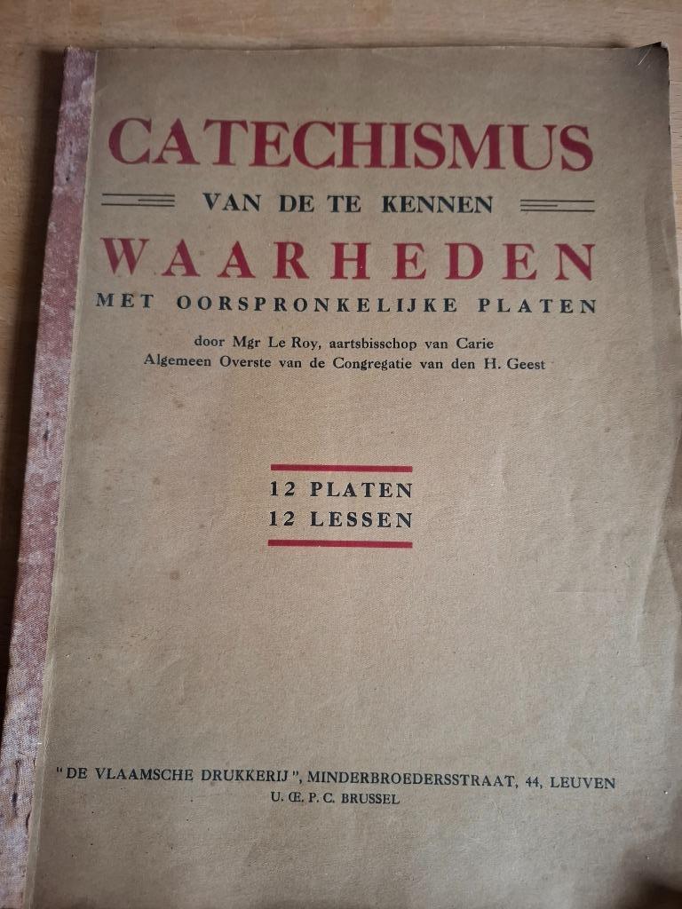 Catechismus + 12 platen, Boeken, Godsdienst en Theologie, Ophalen of Verzenden, Gelezen, Christendom | Katholiek