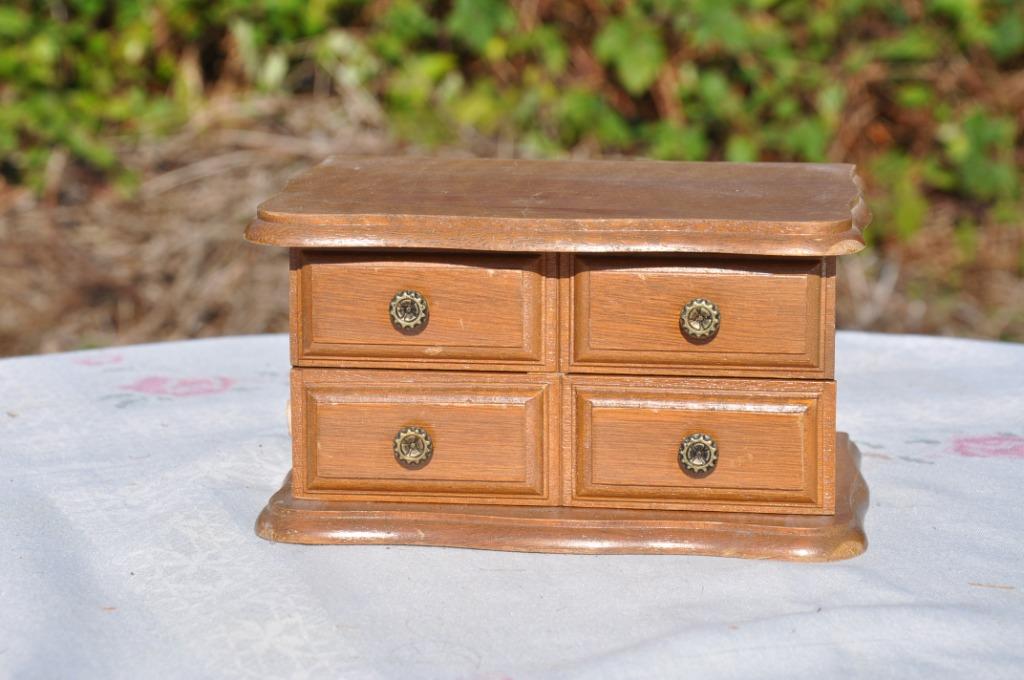 §  boite a bijoux en bois style petit meuble, Antiquités & Art, Antiquités | Accessoires de maison, Enlèvement ou Envoi