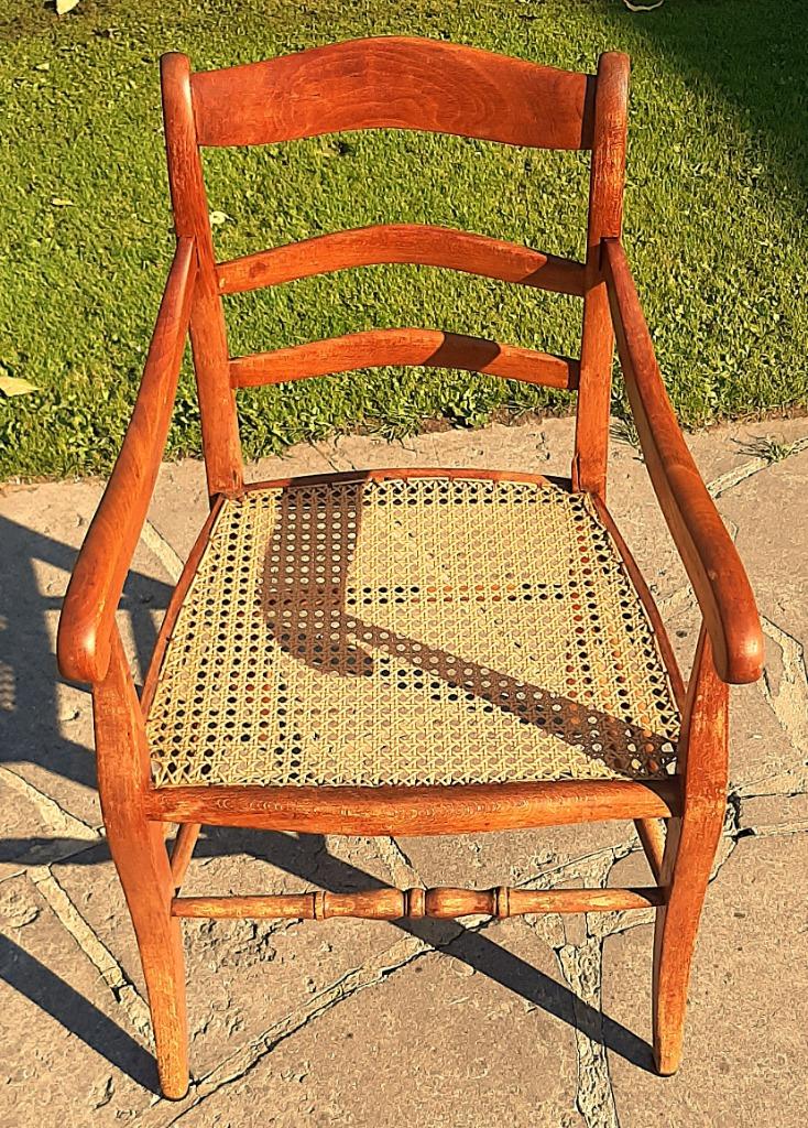 Fauteuil ancien, bois de cerisier, assise rembourrée, Enlèvement