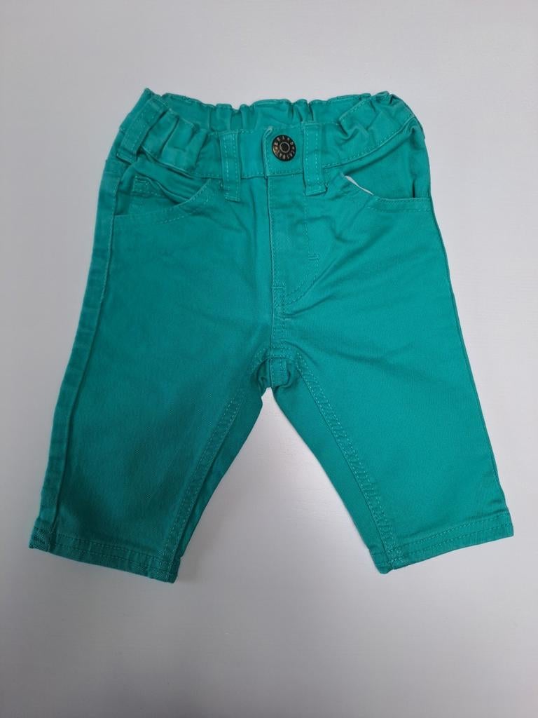 Mt 86-92 Turquoise lange stretchshort, Kinderen en Baby's, Babykleding | Maat 86, Broekje, Ophalen of Verzenden, Zo goed als nieuw