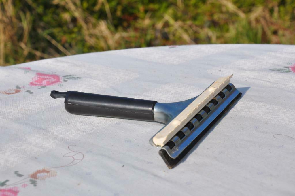 §  raclette avec grattoir pour pare brise, Enlèvement ou Envoi, Utilisé