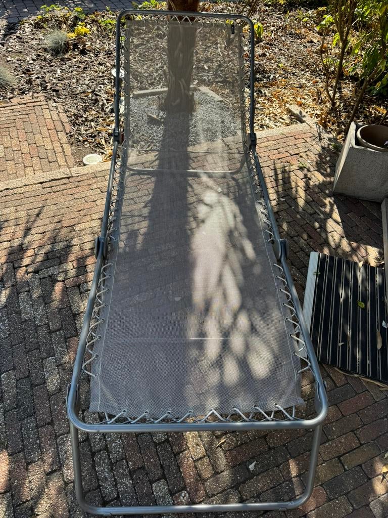 Chaise longue grise Lafuma, Enlèvement, Comme neuf