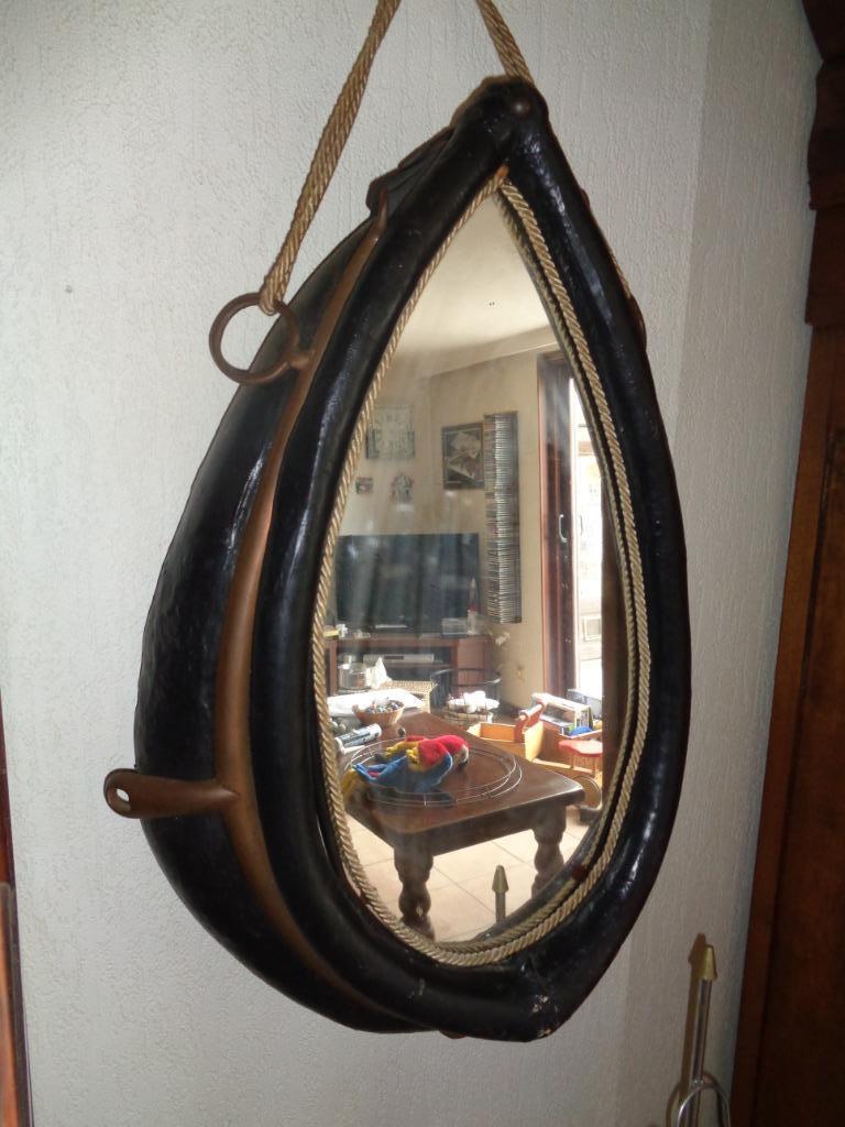 Spiegel ingewerkt in echt lederen paarden trektuig, Ophalen of Verzenden, Ovaal, Minder dan 50 cm, Minder dan 100 cm