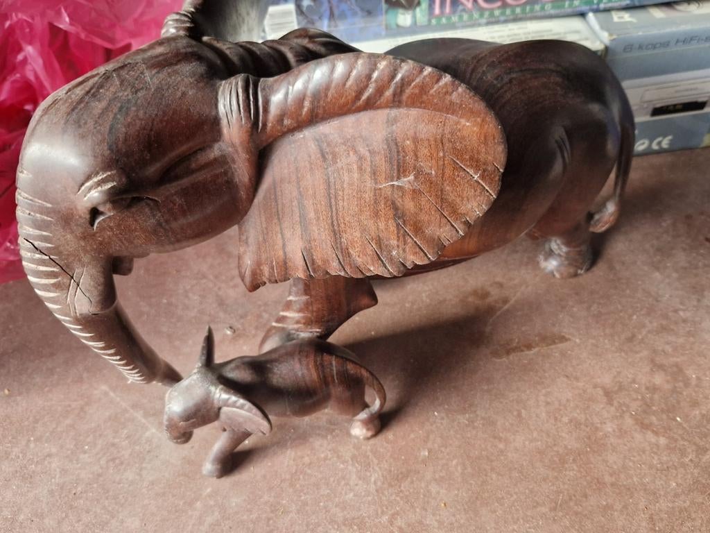 Olifant moeder en baby in hout, Ophalen, Gebruikt