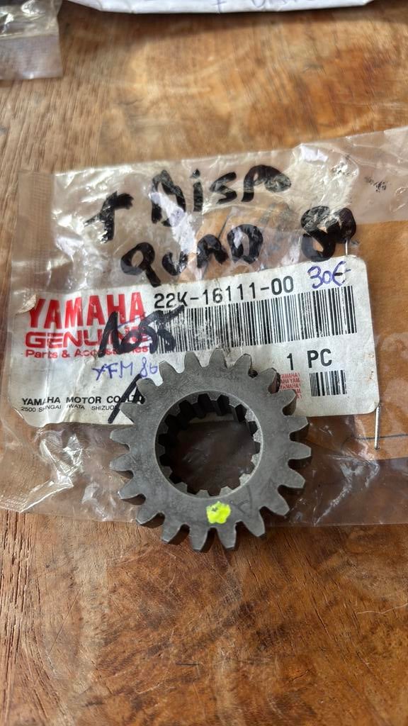 22K-16111-00 Pignons Yamaha Quad80, Enlèvement ou Envoi, Neuf