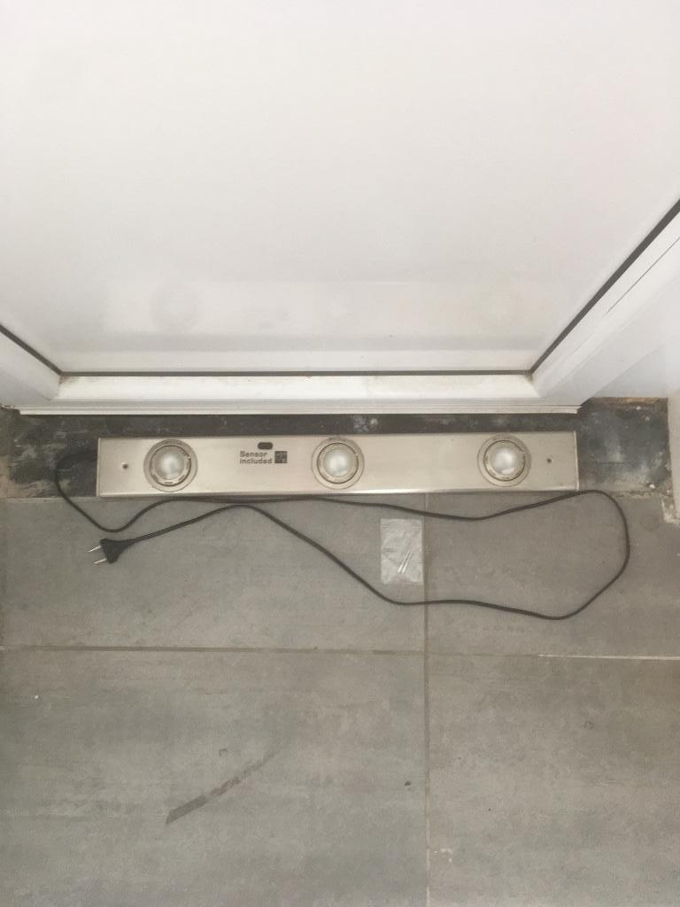 Eclairage sous meuble cuisine, Ophalen, Gebruikt