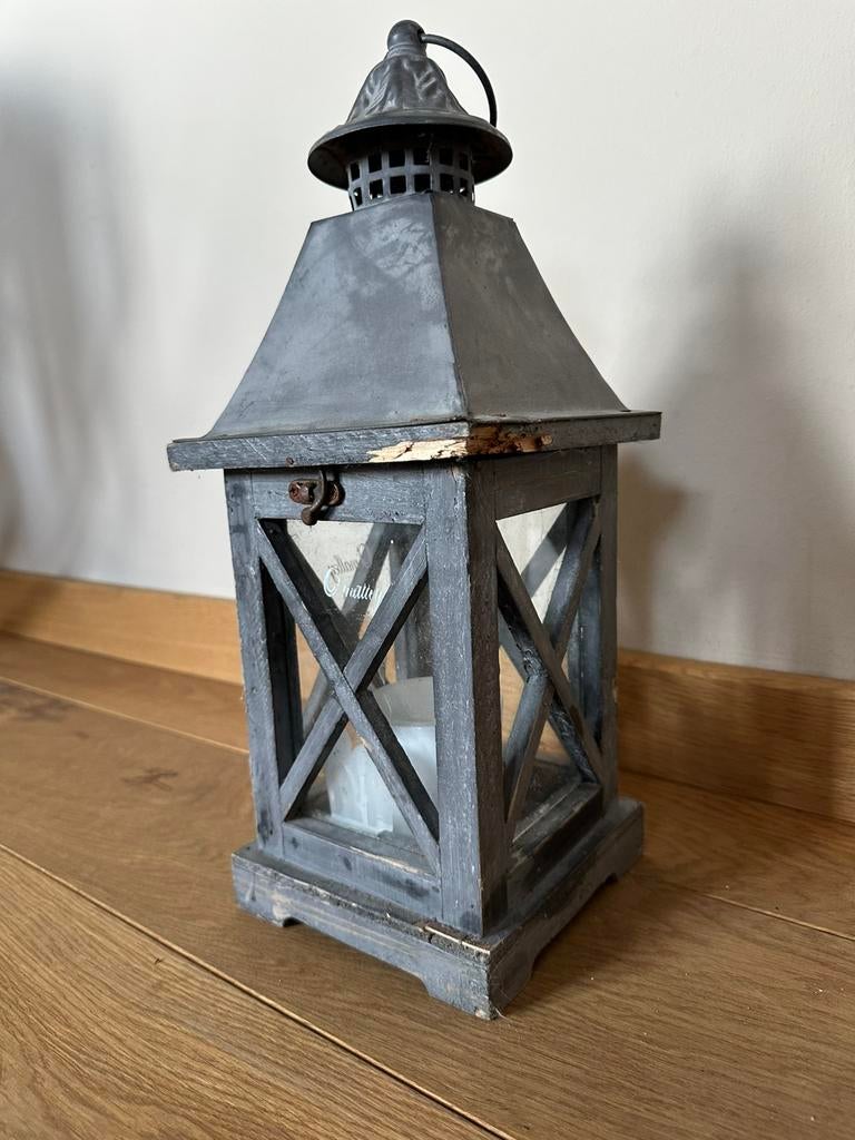 Rustieke houten lantaarn – Sfeervolle decoratie, Ophalen, Zo goed als nieuw