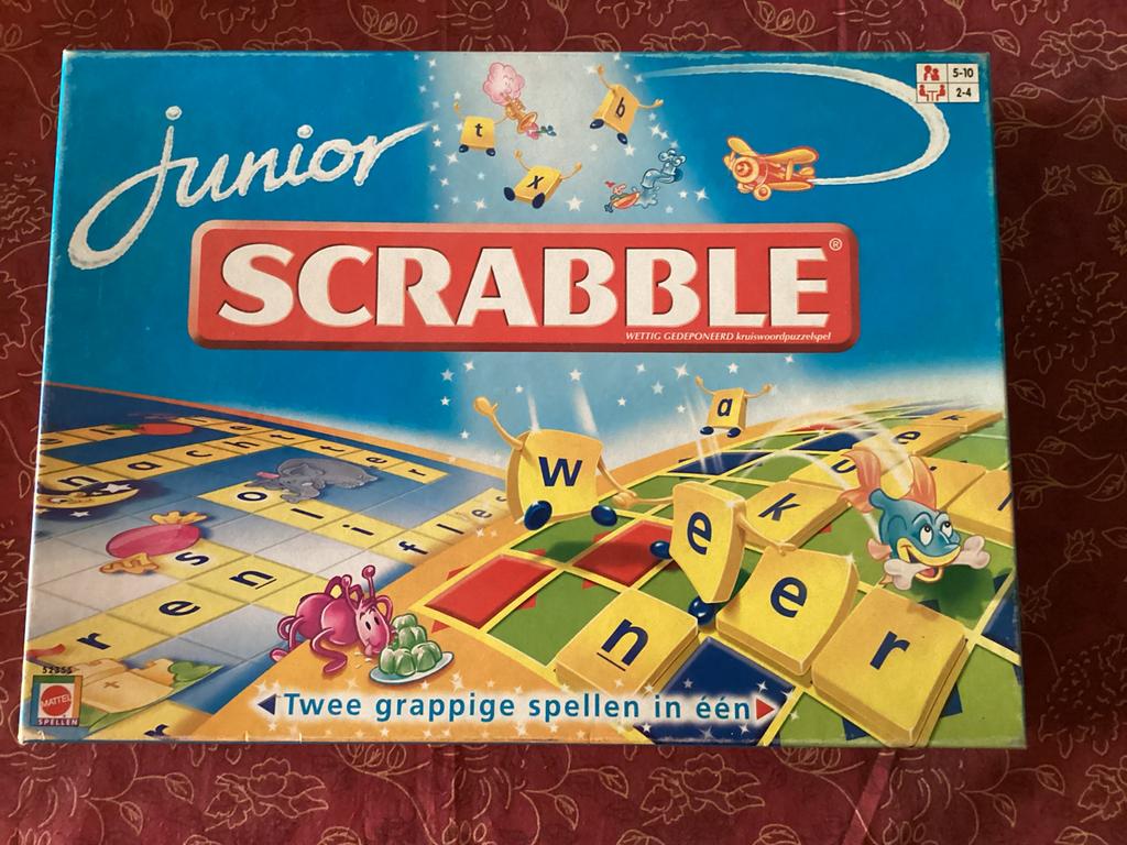 Junior Scrabble 2 grappige spellen in één, Ophalen, Zo goed als nieuw
