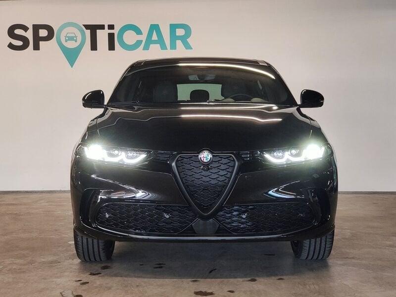 Alfa Romeo Tonale PHEV AT6e Q4 Intensa, Auto's, Automaat, Gebruikt, Zwart, USB