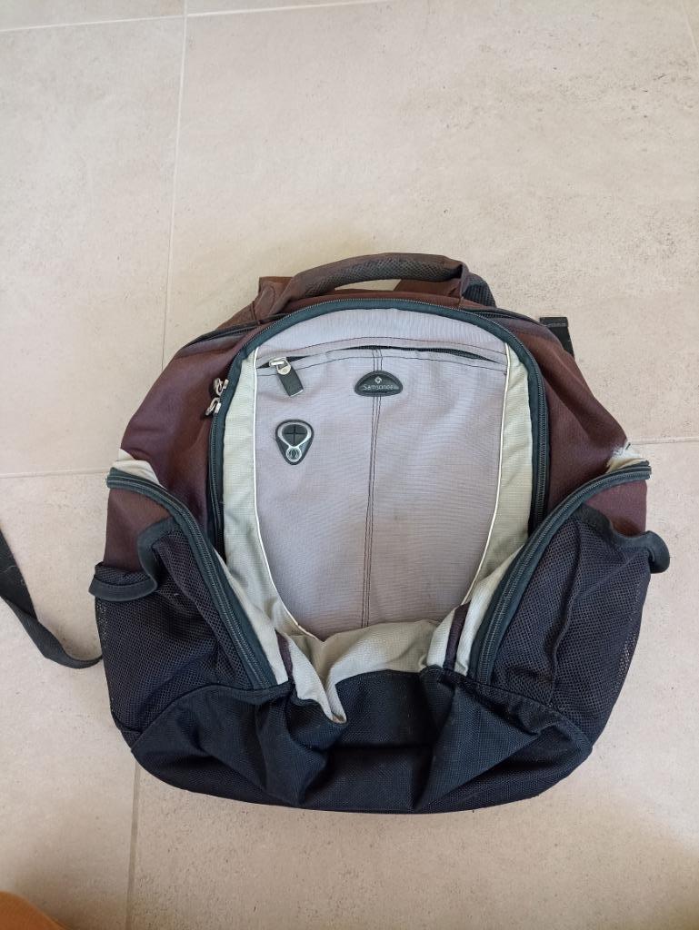 rugzak Samsonite, Autres marques, 30 à 45 cm, Enlèvement, Utilisé