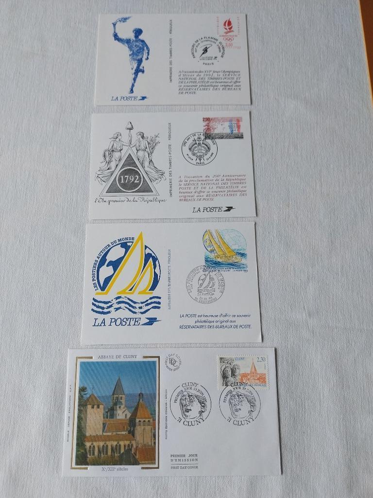 Frankrijk postzegels FDC Cluny 1990 + 3 FDC 92-93-91, Met envelop, Ophalen of Verzenden, Gestempeld, 1e dag stempel