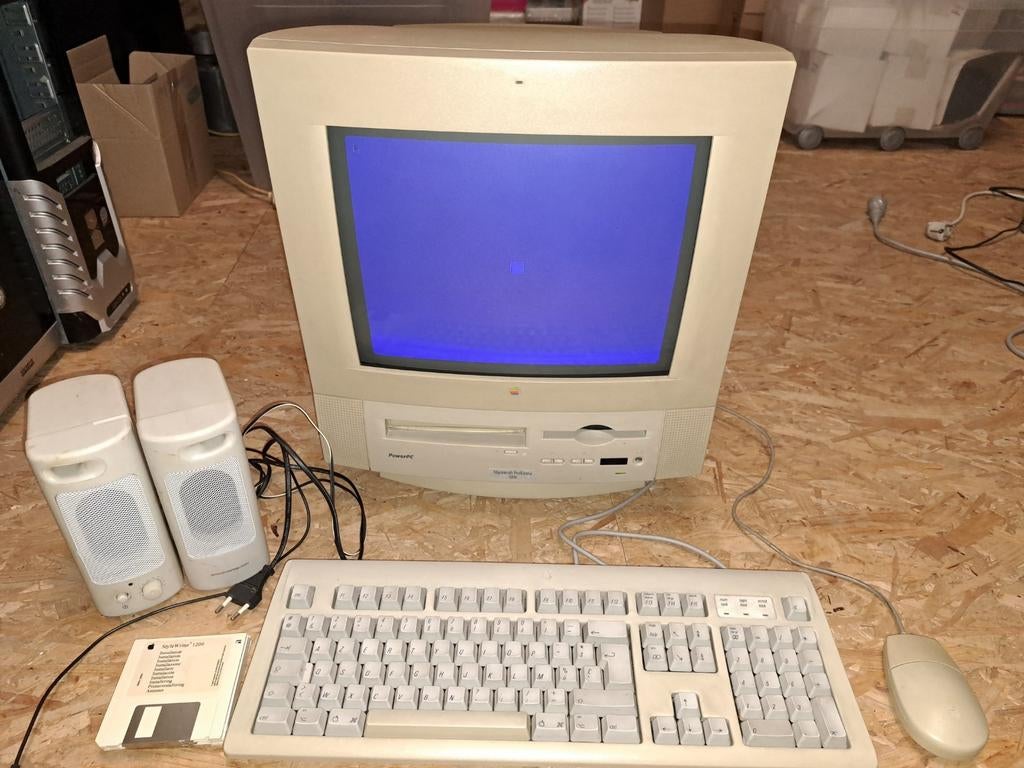 Apple Macintosh Performa 5200, Computers en Software, Vintage Computers, Ophalen