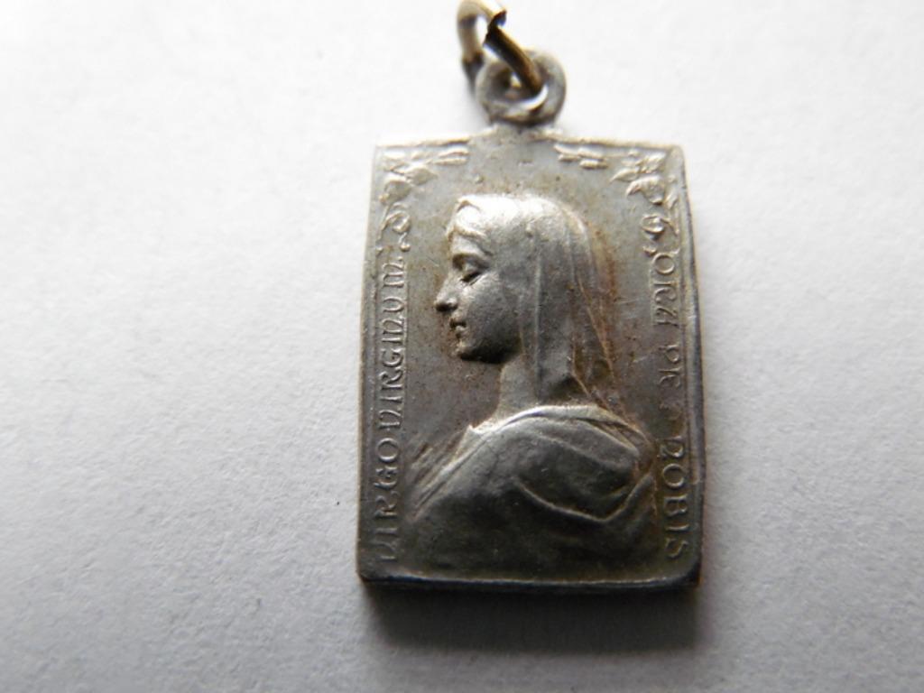 M36 * Antiek Scapulier- Medaille * virgo virginum, Ophalen of Verzenden