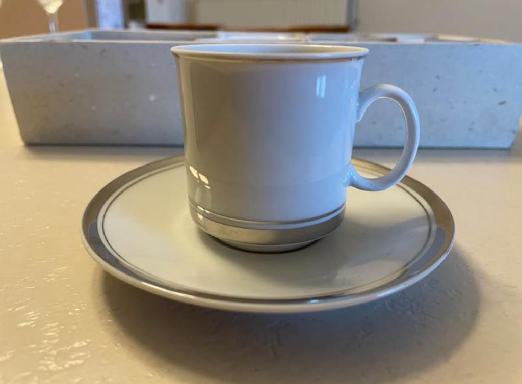Antiek set koffietasjes met zilveren rand, Antiek en Kunst, Ophalen of Verzenden