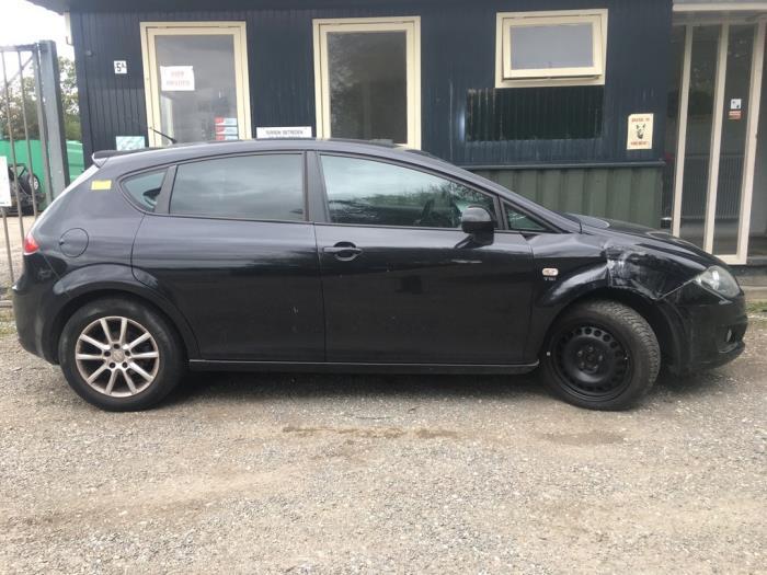 Portière 4portes avant droite d'un Seat Leon (LC9X), -, 3 mois de garantie, Utilisé, Porte
