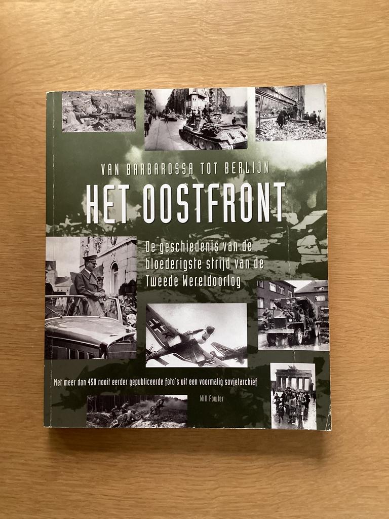 Het oostfront, Ophalen of Verzenden, Gelezen