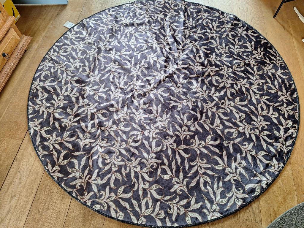 Magnifique tapis rond Essenza de luxe Juliette Almost black, Maison & Meubles, Ameublement | Tapis & Moquettes, Noir, 150 à 200 cm