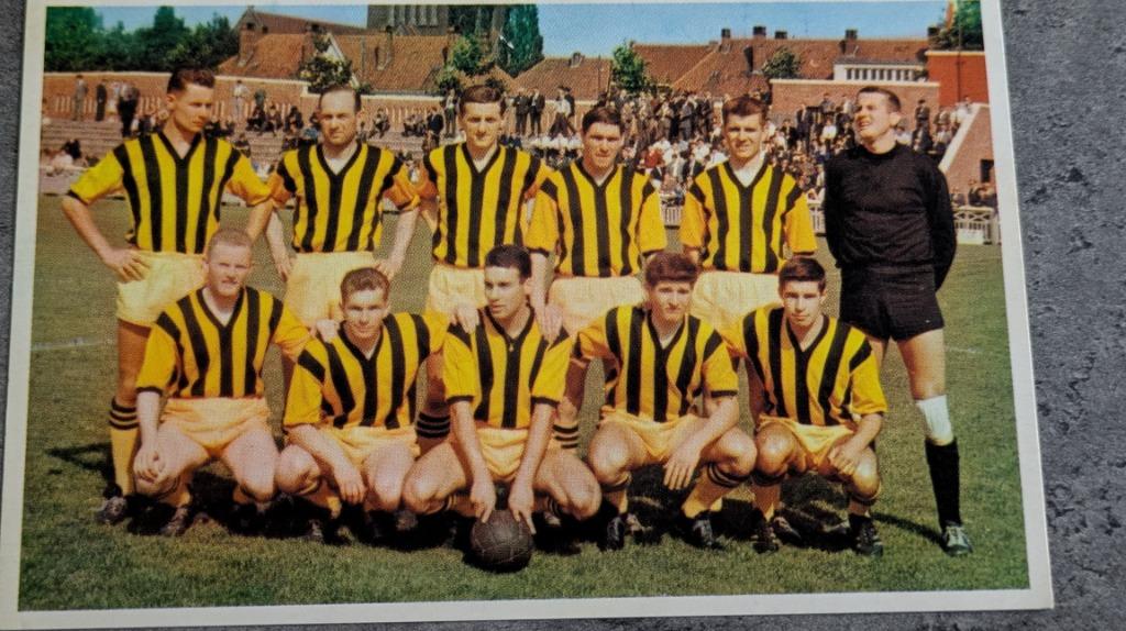 VOETBAL TEAM BERCHEM SPORT 1962/1963 prent foto EDITIE BELGI, Verzenden