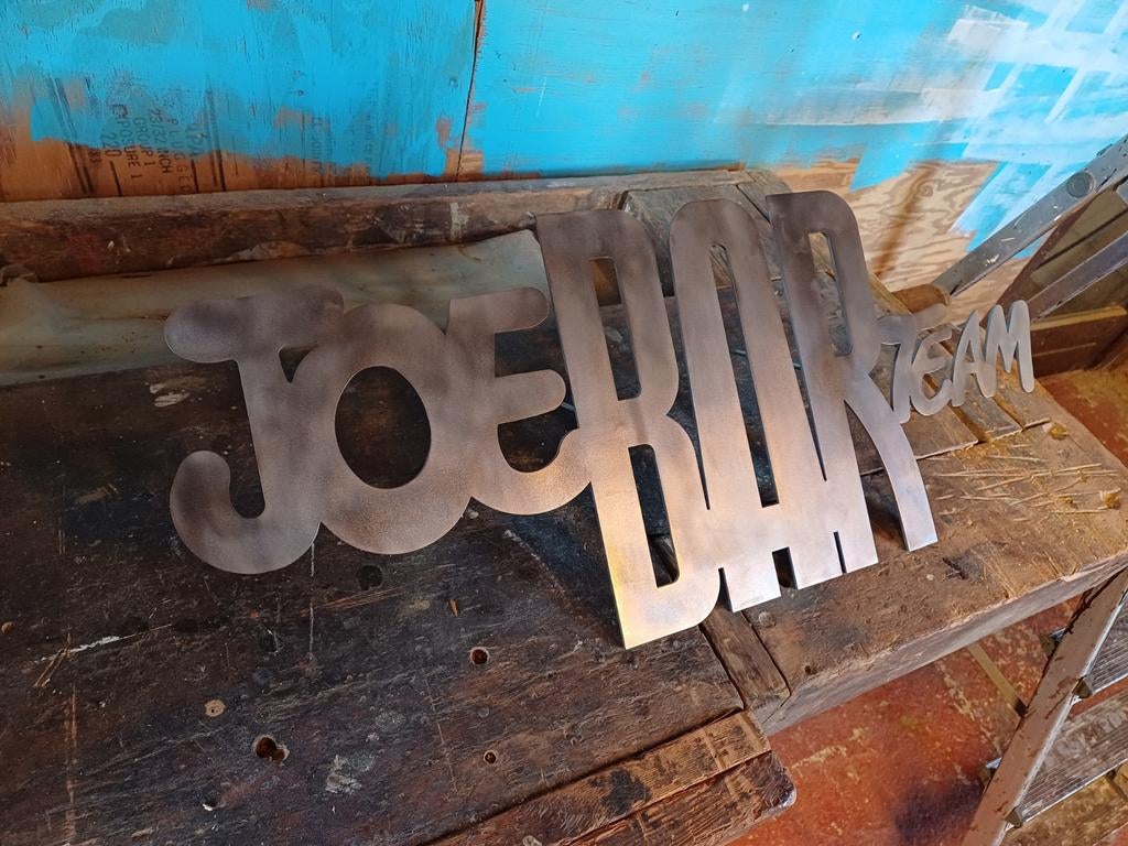 UNIEK DECORATIEF STUK „Joe bar team”, Boeken, Ophalen, Zo goed als nieuw