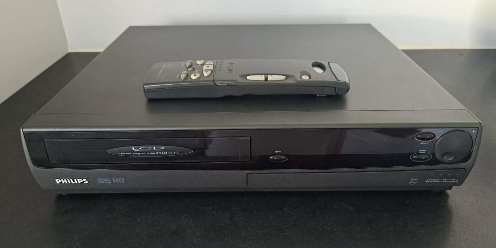 PHILIPS vr211 videorecorder & PHILIPS n210 afstandsbediening, Audio, Tv en Foto, Videospelers, Gebruikt, VHS-speler of -recorder