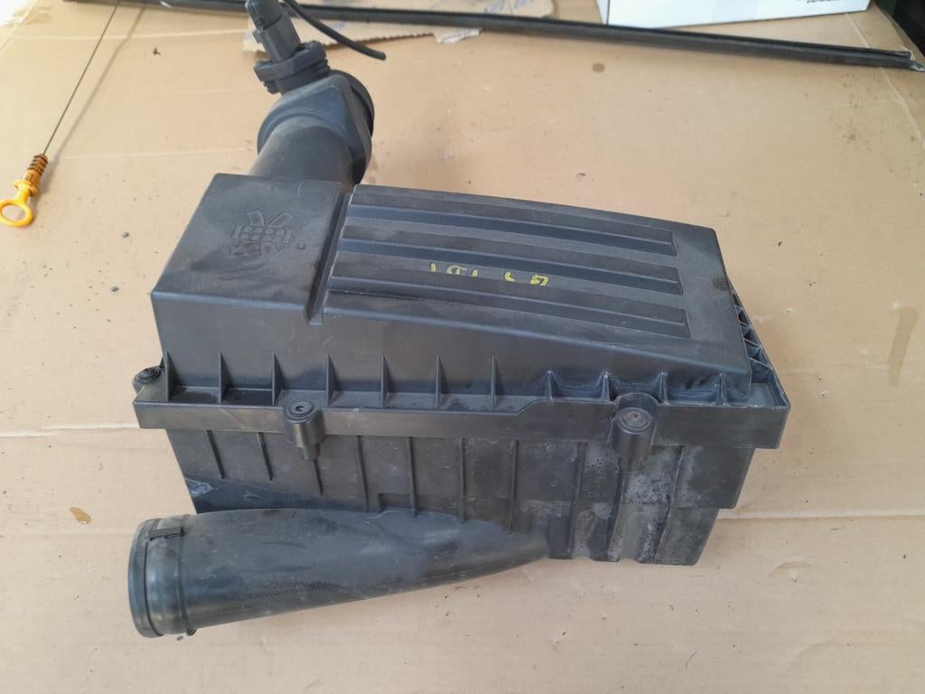 Bloc filtre à air VOLKSWAGEN GOLF 5 1.9 Tdi // 5060 AUVELAIS, Enlèvement ou Envoi, Utilisé, Volkswagen