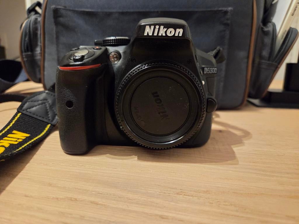 Nikon D5300 digitale camera body, Ophalen of Verzenden, Zo goed als nieuw, Nikon
