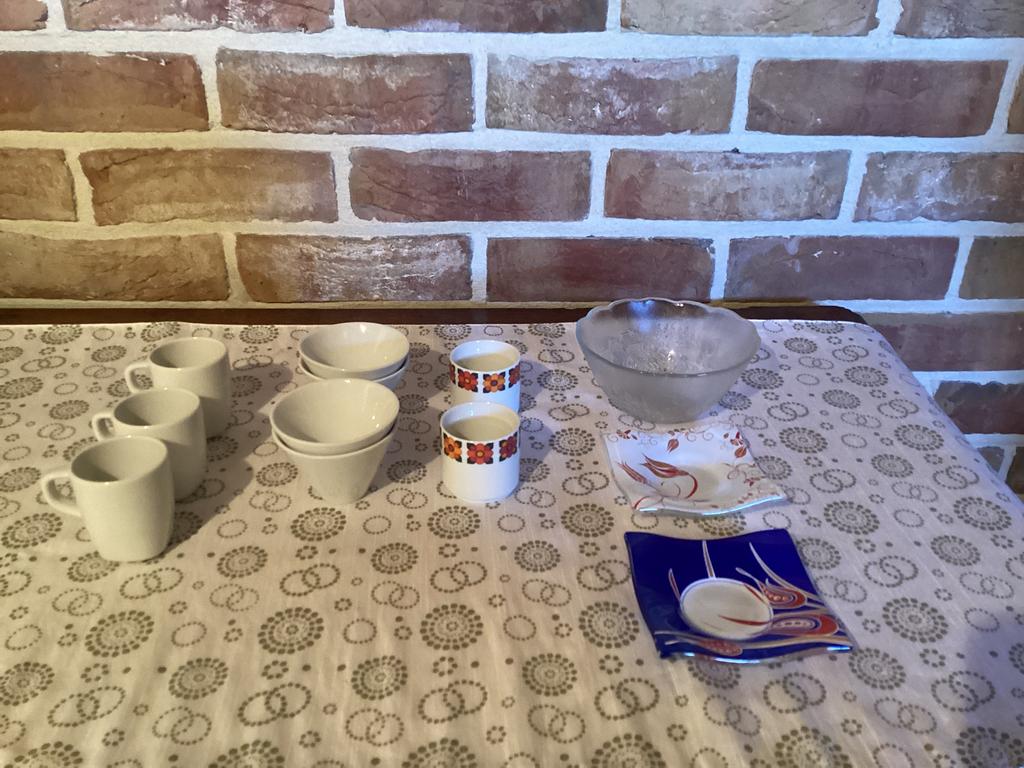 Allerlei kopjes en schaaltjes, zie beschrijving., Huis en Inrichting, Keuken | Servies, Ophalen