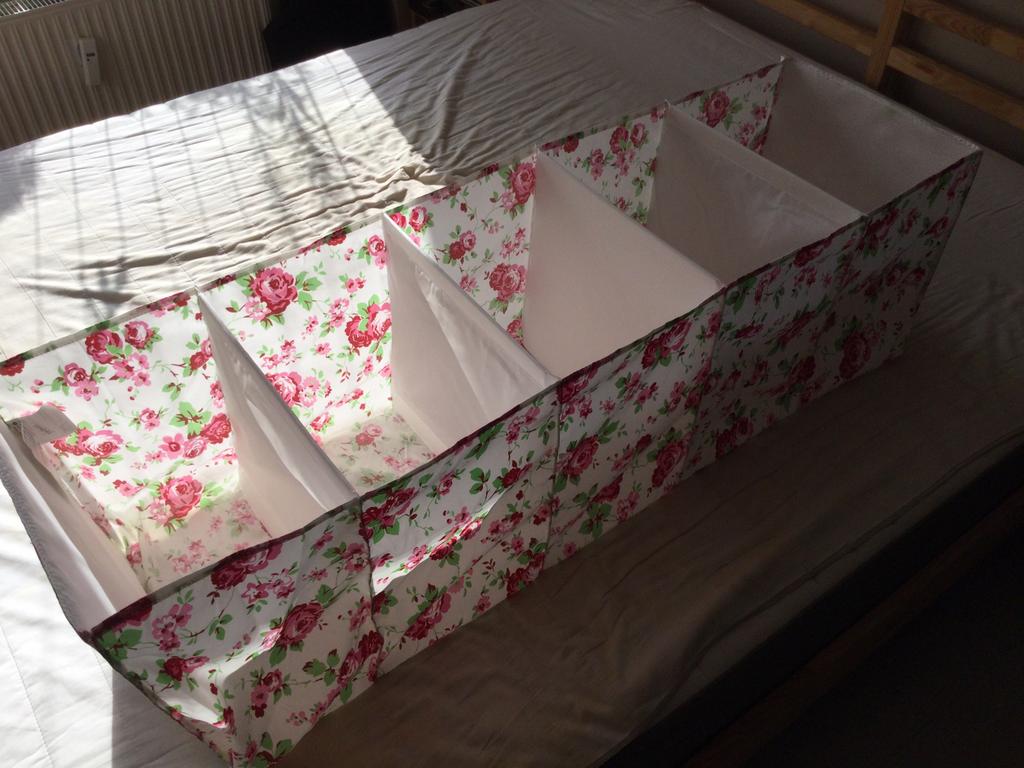 IKEA Rosali rangement suspendu, Comme neuf