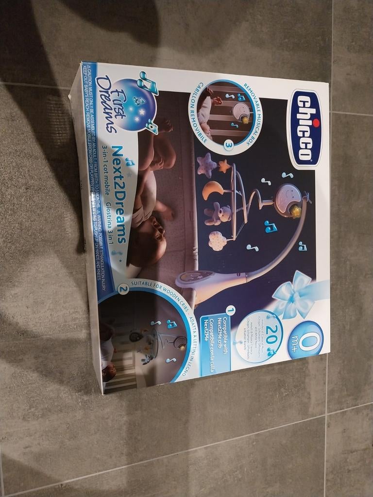 Le mobile Chicco à côté des rêves, Enlèvement, Comme neuf