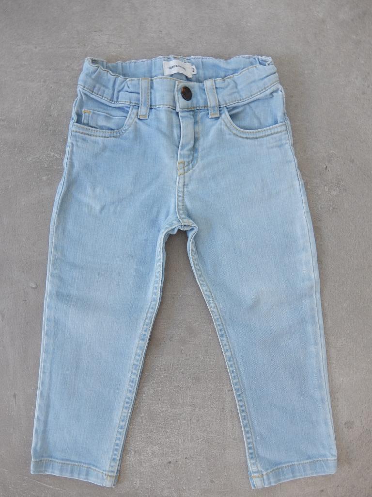 Filou & Friends - Lichte jeans. 2 jaar. Als nieuw, Kinderen en Baby's, Broek, Meisje, Filou & Friends, Ophalen of Verzenden