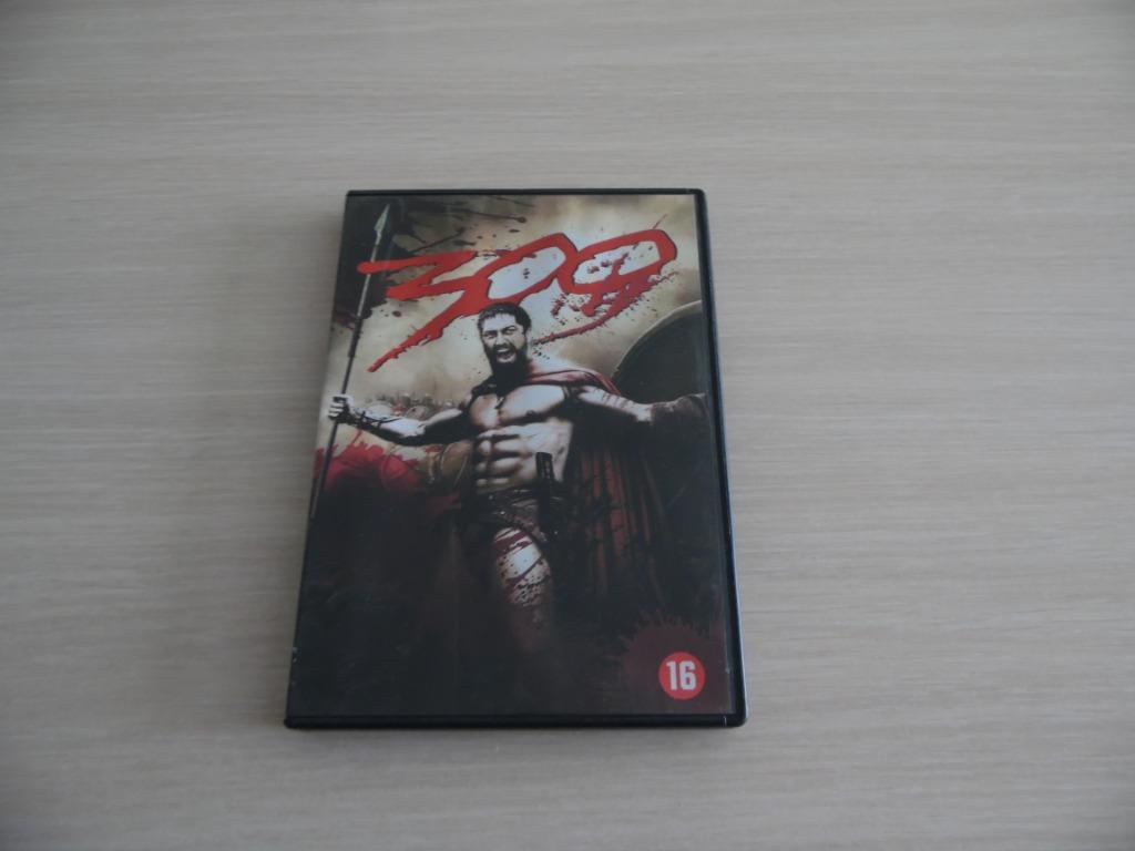 300, Vanaf 16 jaar, Ophalen of Verzenden, Zo goed als nieuw, Actie