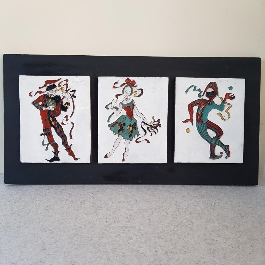 Vintage keramiek wandtegels op plaat, Junan? Harlekijn, Ophalen of Verzenden