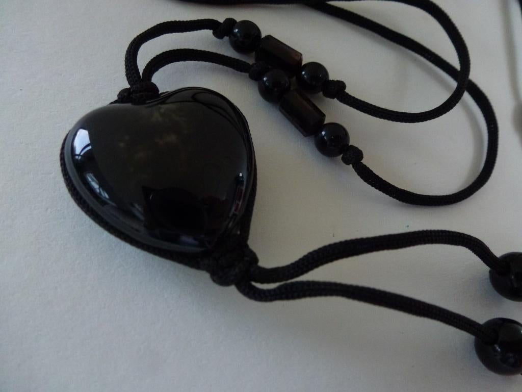 Valentijn halsketting collier met hartje zwart, Handtassen en Accessoires, Kettingen, Overige materialen, Zwart, Ophalen of Verzenden