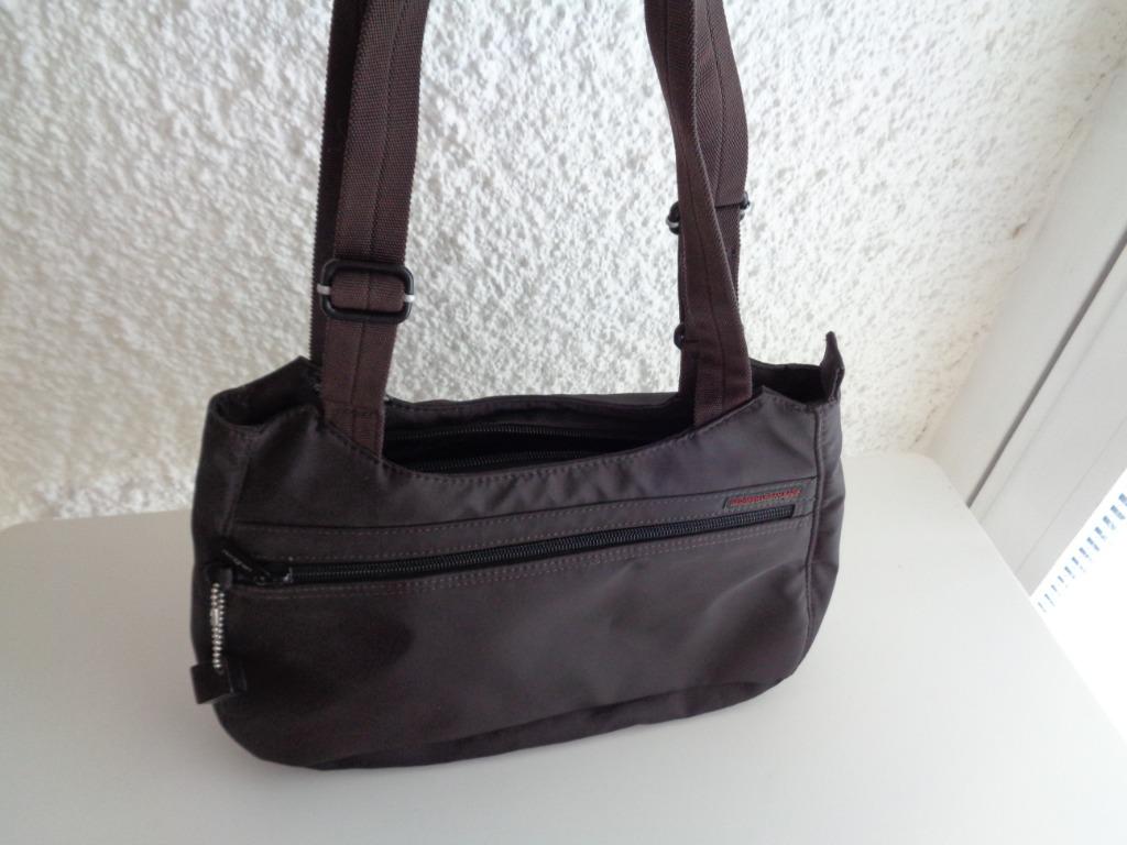 Sac Nylon Brun. Marque: "Hedgren", Enlèvement ou Envoi, Comme neuf, Brun, Autres types
