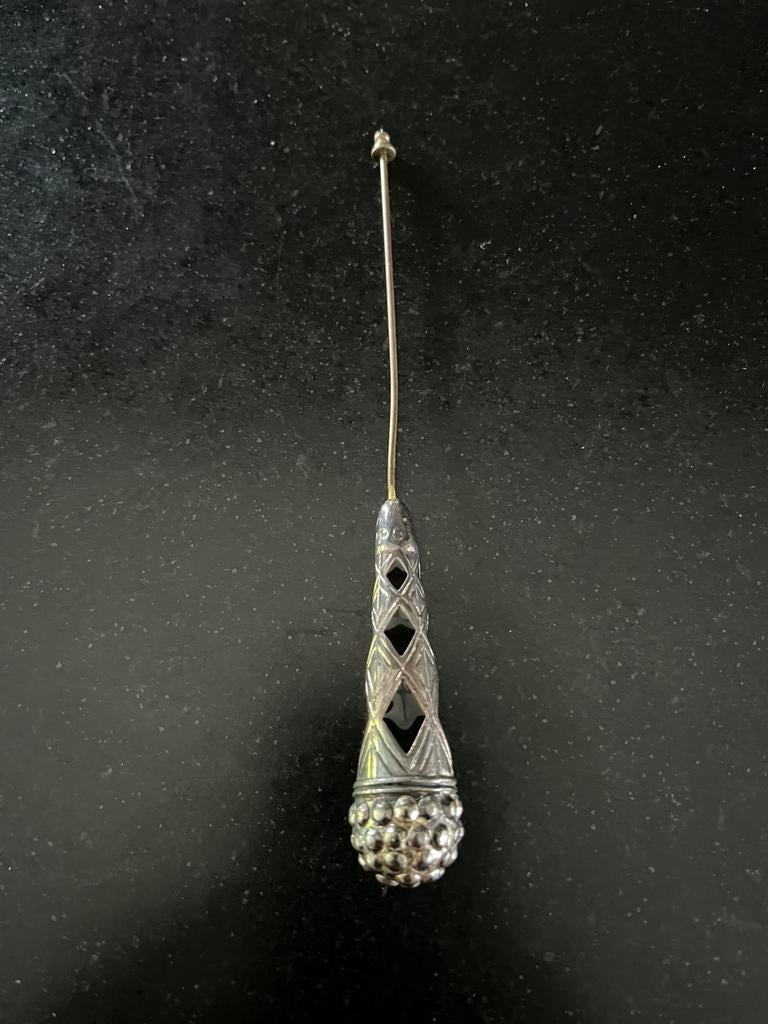 Vintage Jean Paul Gaultier pin/broche, Ophalen
