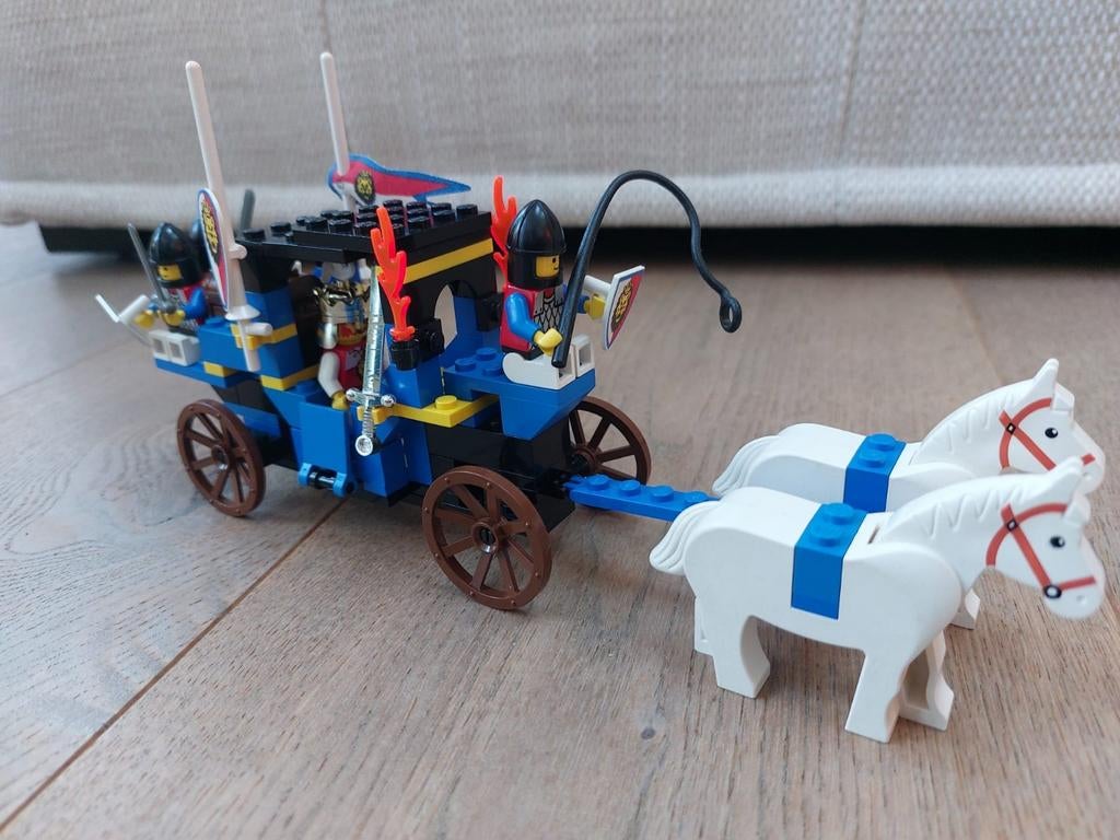 Lego koets ridders (System), Ophalen