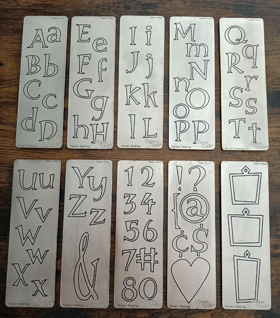 10 x Die cut, 73 shapes, PROVO CRAFT, Enlèvement ou Envoi, Comme neuf, Cadre ou Pêle-mêle, Autres marques