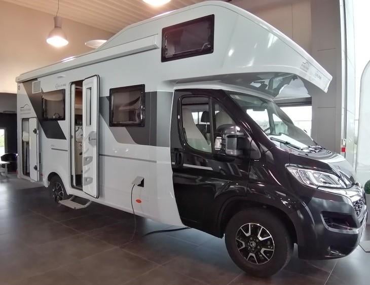 CAMPING-CAR CAPUCINE SUNLIVING 6 couchages, Caravanes & Camping, Camping-cars, Entreprise, jusqu'à 6, Alcôve, Sun Living, Autres marques