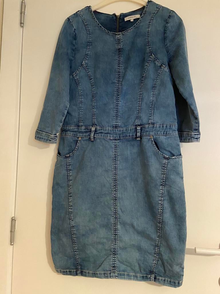 Robe en jean à manches 3/4, Taille 38/40 (M), Enlèvement ou Envoi, Comme neuf, Longueur genou