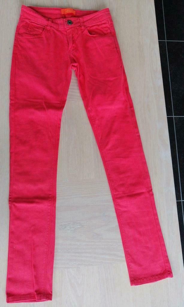 Rode broek Skunkfunk 36, Kleding | Dames, Ophalen of Verzenden, Maat 36 (S), Lang, Gedragen