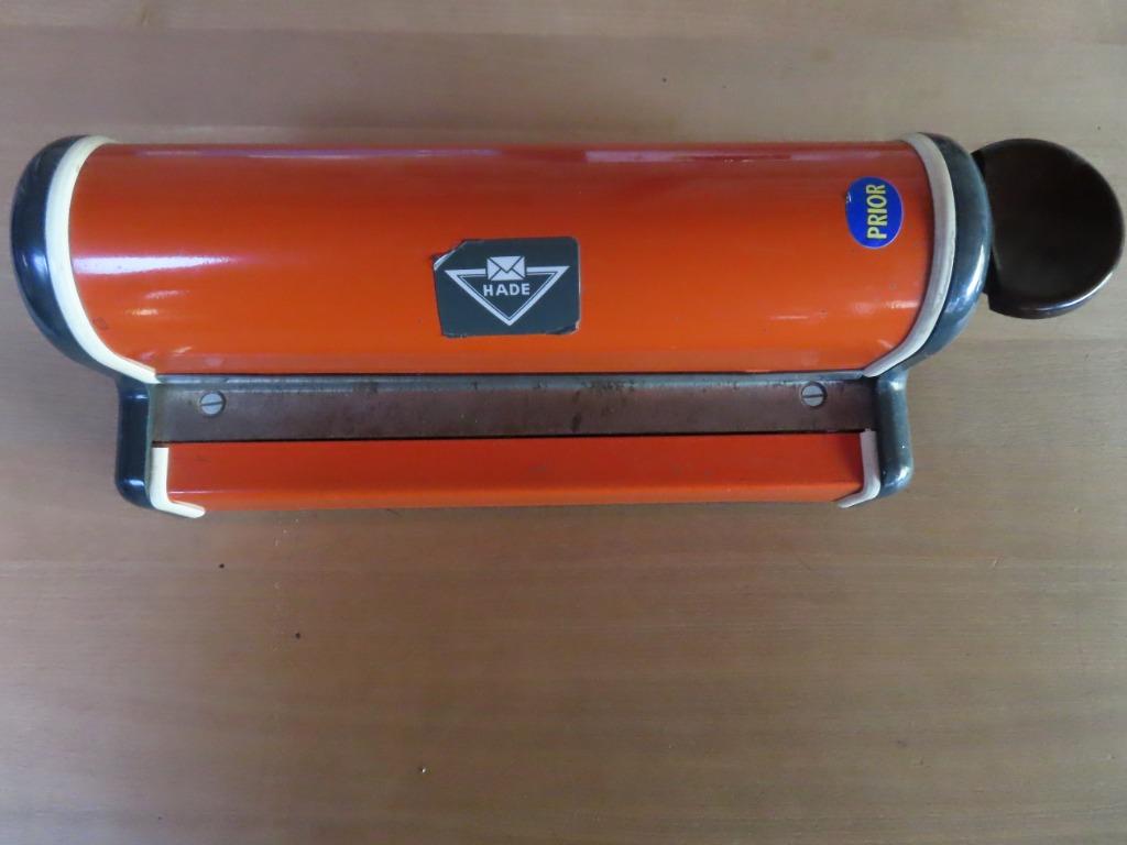 briefopener , retro , vintage , orange , verzamelaars, Collections, Enlèvement ou Envoi, Autres types