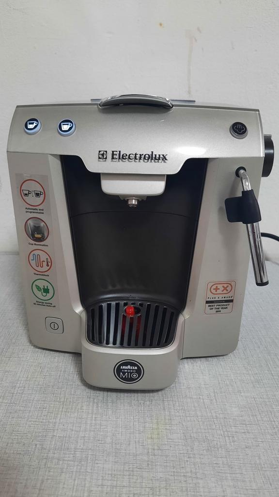 Electrolux Pad koffiemachine, Elektronische apparatuur, Koffiezetapparaten, Koffiepads en cups, Koffiemachine, Zo goed als nieuw