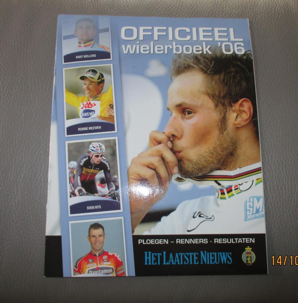Officieel wielerboek '06, Het Laatste Nieuws, Enlèvement ou Envoi, Comme neuf, Course à pied et Cyclisme