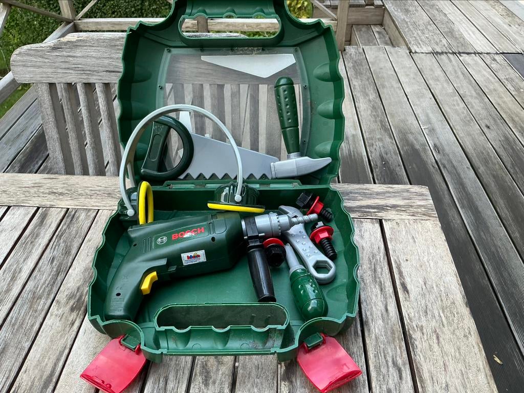 Deux valises outillages de bricolage, Enlèvement, Utilisé