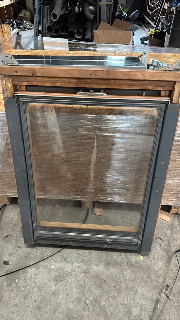 Velux M04 78/98 GGL3000, Bricolage & Construction, Vitres, Châssis & Fenêtres, Double vitrage, Lucarne, Enlèvement, Utilisé