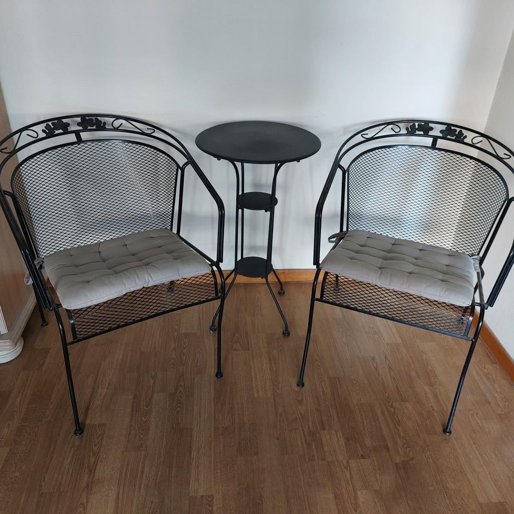 Ensemble de sièges de table lourds pour l'été, Enlèvement, Comme neuf