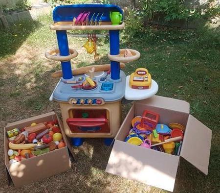 Speelgoed keukentje compleet met alle keukenmateriaal, Enlèvement ou Envoi, Comme neuf, Plastique