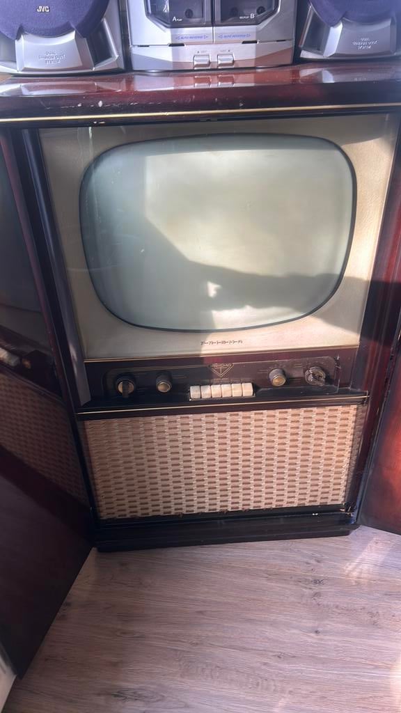 Vintage tv kast PRISMA, Ophalen